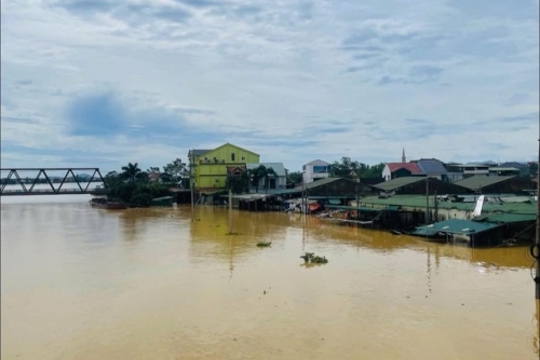 Miễn, giảm thuế cho doanh nghiệp, hộ kinh doanh bị thiệt hại do mưa bão